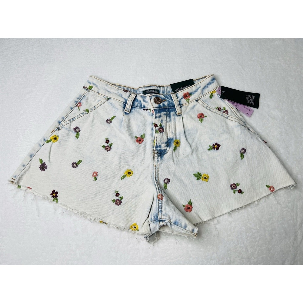 Wild Fable Womens Girls White & Blue Denim Shorts With Embroidered Flowers Sz 00